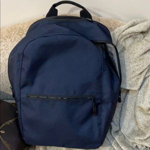 Lo and Sons Hanover 2 backpack in navy